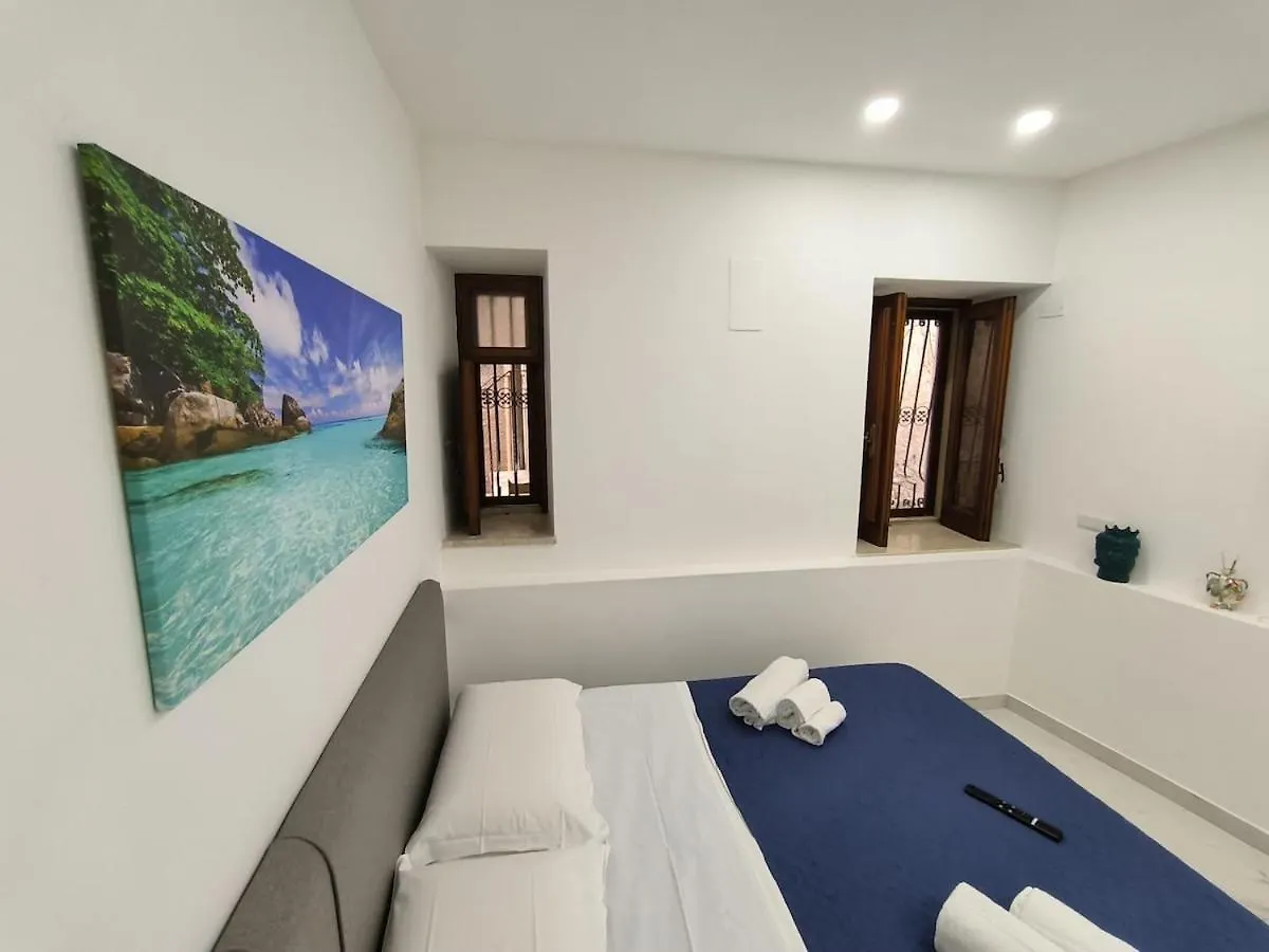 Medusa House Taormina 0*,