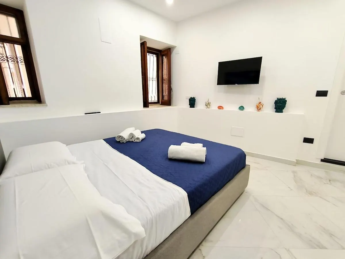 Medusa House Taormina